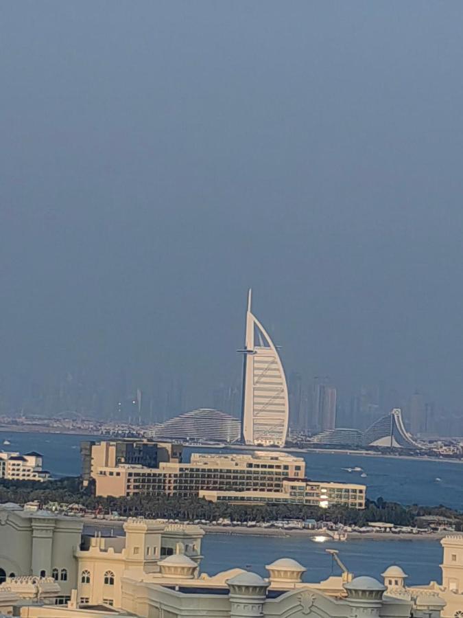 7 Palm Jumeirah Dubai Exterior photo